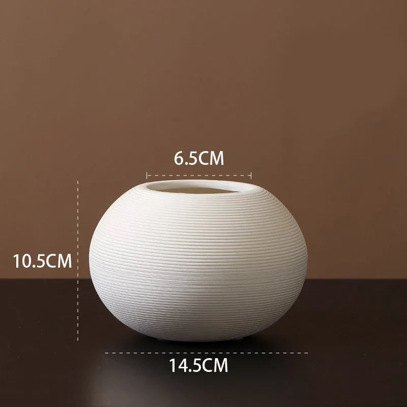 CalmLines™ Hand-Drawn Vase