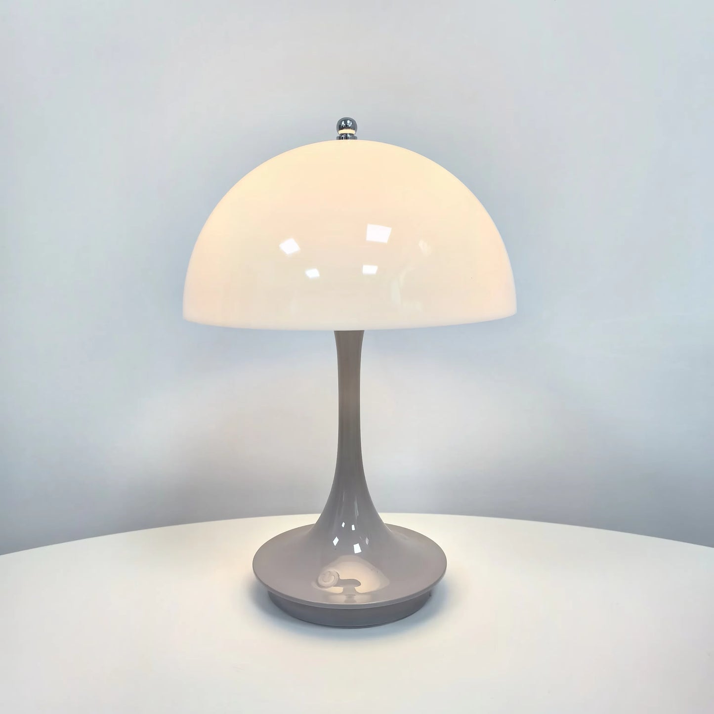 Portable LED Mushroom Lamp – USB Rechargeable Dimmable Bedside Light