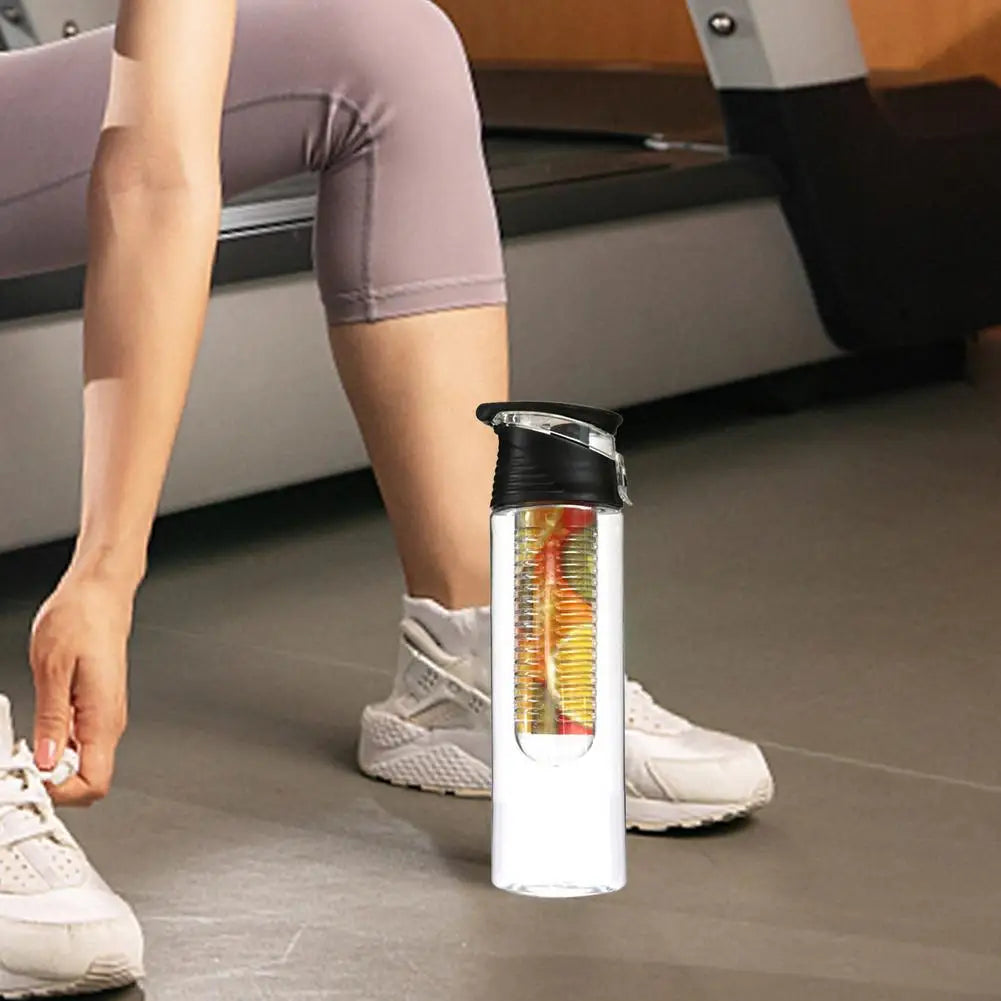 Botella de agua deportiva con infusor de 28 oz: ¡manténgase hidratado y fresco! 