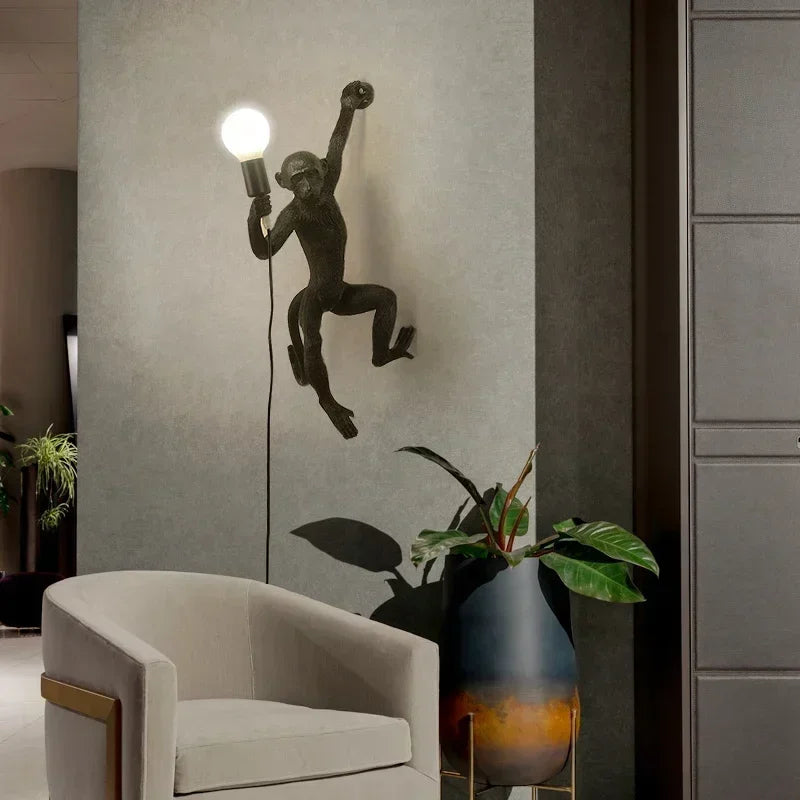 SANDYHA Nordic Retro Monkey Wall Lamp – LED Decorative Light for Living Room, Bedroom & Kitchen
