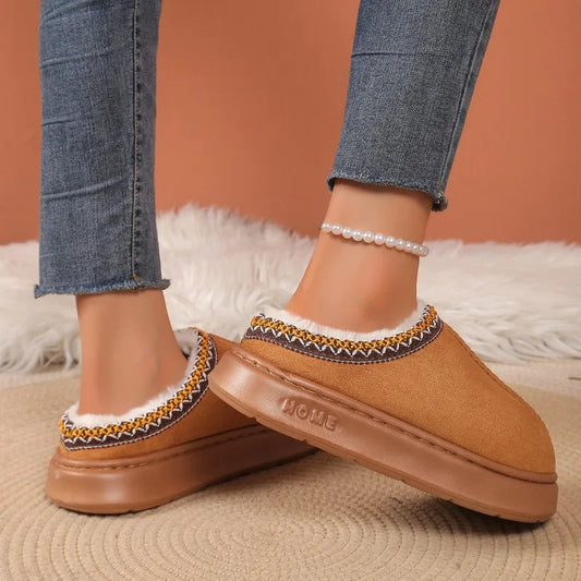 Zuecos de cachemira ChicPlush™: la elegancia se une a la comodidad diaria