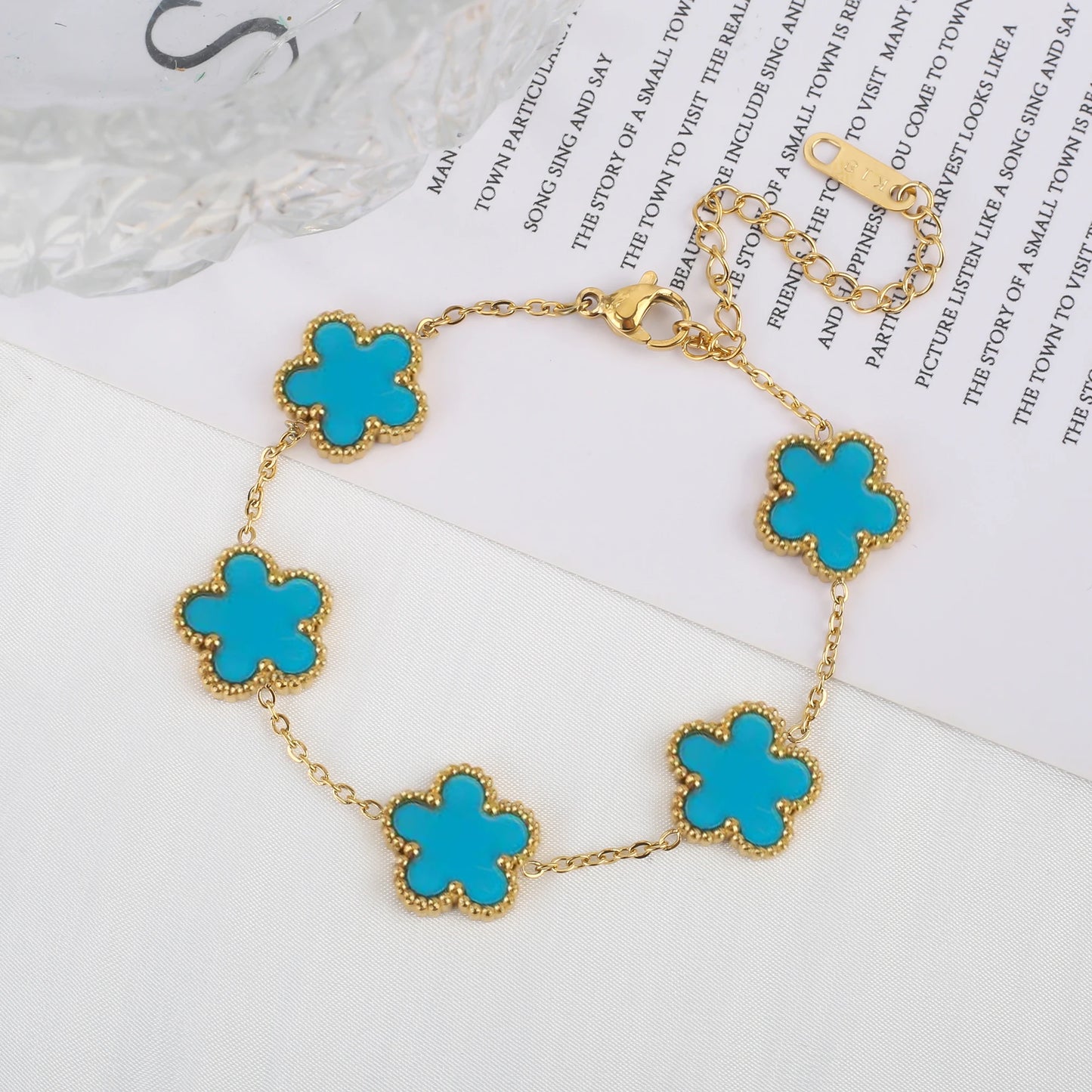 LuxeClover™ – Pulsera de acero inoxidable de cinco hojas para mujer 