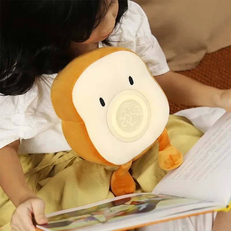 Reloj despertador digital con adorable peluche tostado: pantalla LED y luz nocturna para una decoración acogedora.