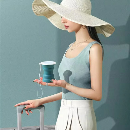 Sip Anywhere, Pack Everywhere – The Ultimate Space-Saving Travel Mug!